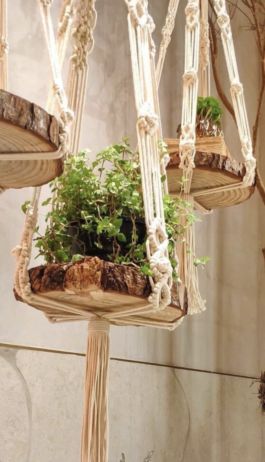 Detalhe de peça em macramê